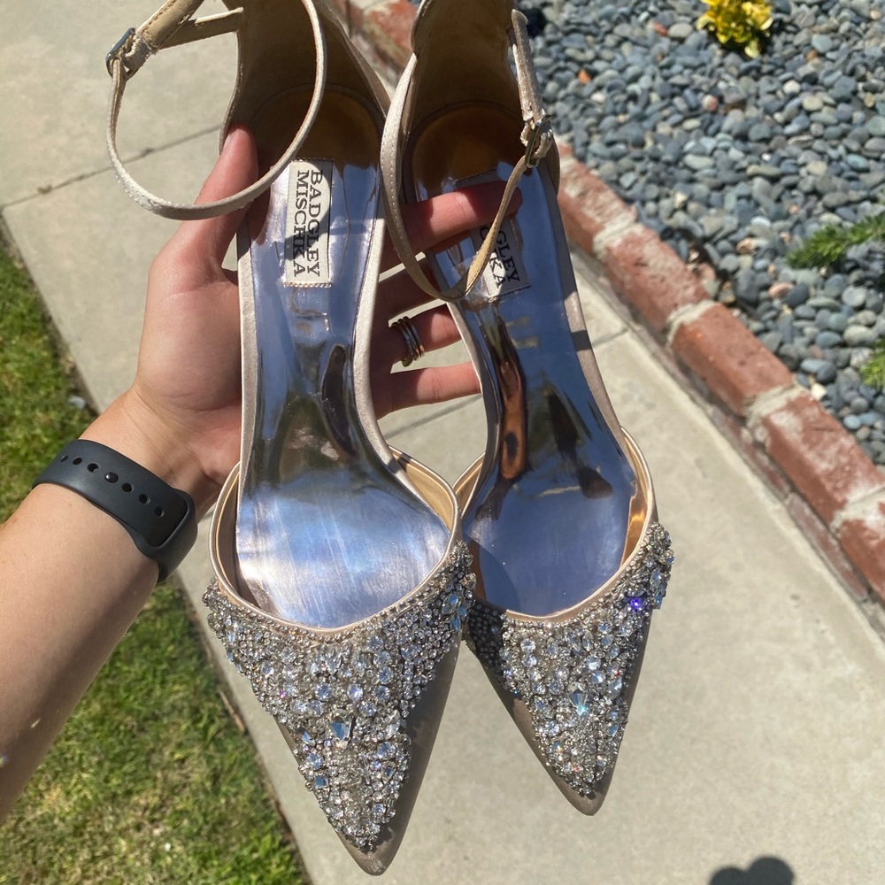 Badgley Mischka | size 10 | jewel blush